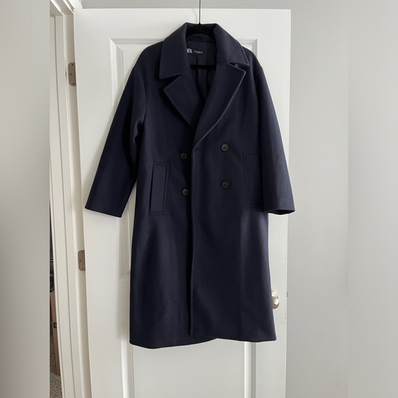 Zara Soft Oversized Coat - Picture 4 of 6